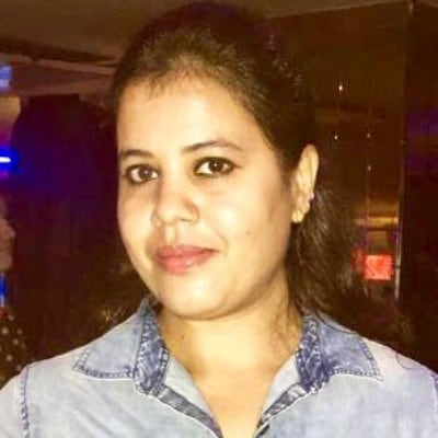 Rachna Saxena, Co-founder